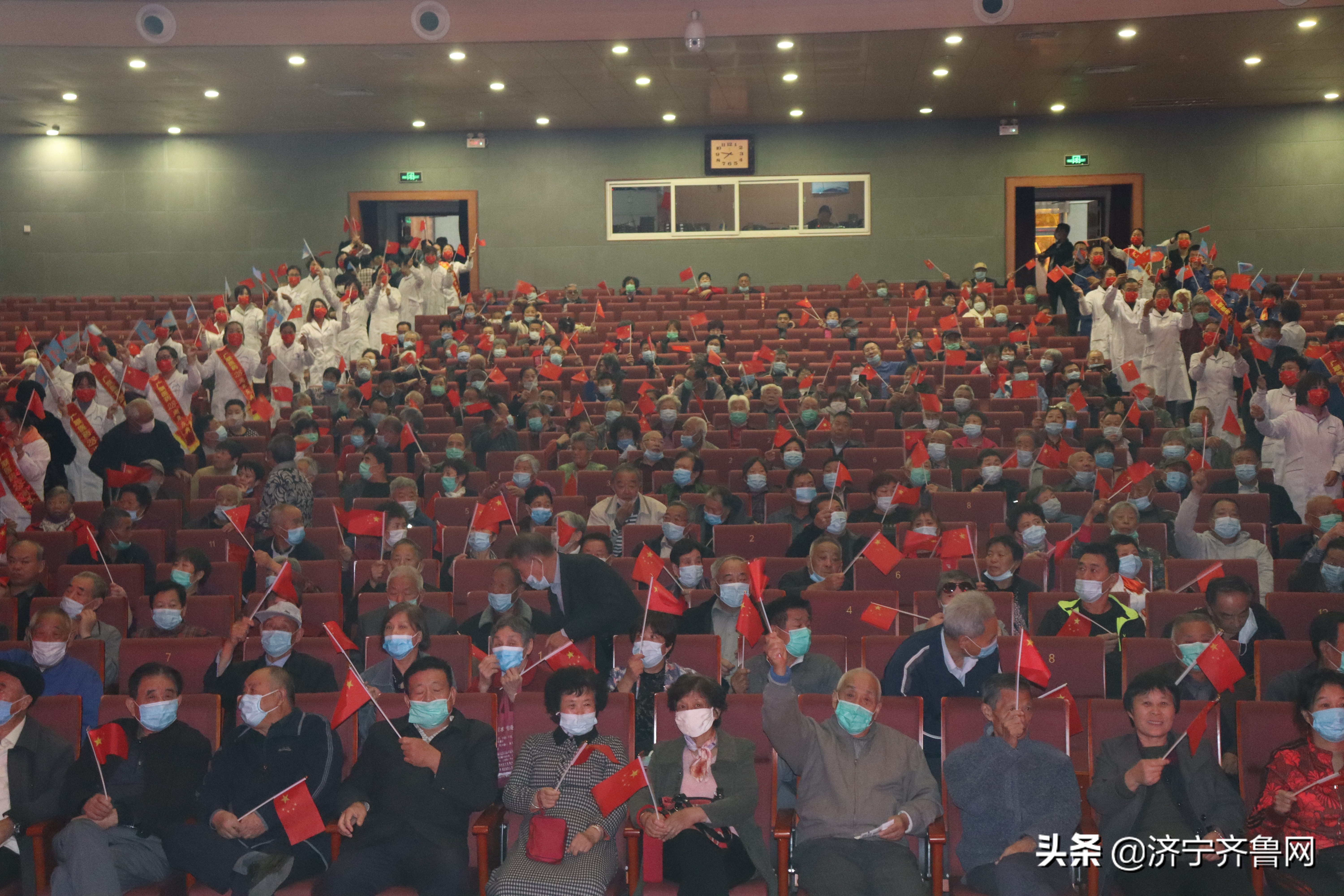 广联医药28周年庆典完美收官 精彩豫剧让市民流连忘返