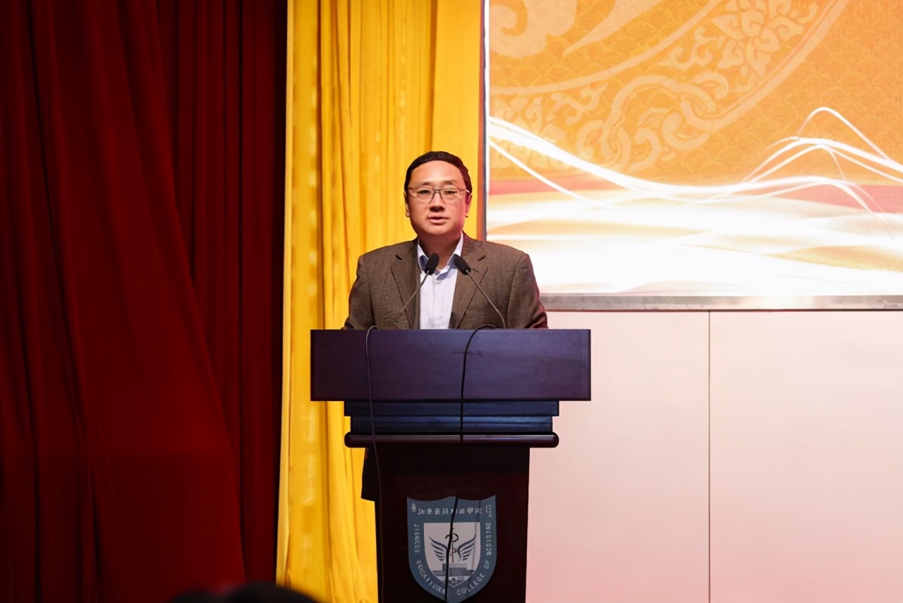 徐州医科大学养老研究院推动医养照护师培训在盐城落地