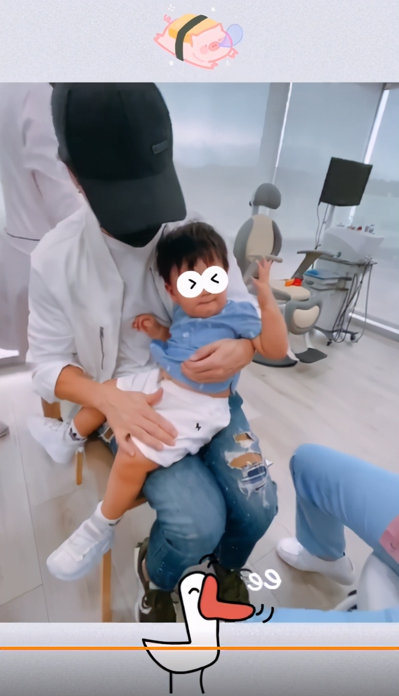 安以軒帶兒子打預防針，66演繹爆哭變臉，媽媽一旁笑出鵝叫聲