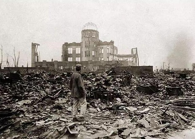 美军炸弹中爬出大量昆虫，志愿军军医化验后惊