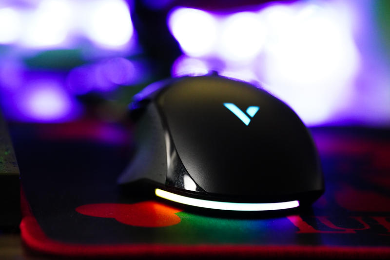 149元体验高端游戏鼠标现实吗？雷柏VT30给出了答案