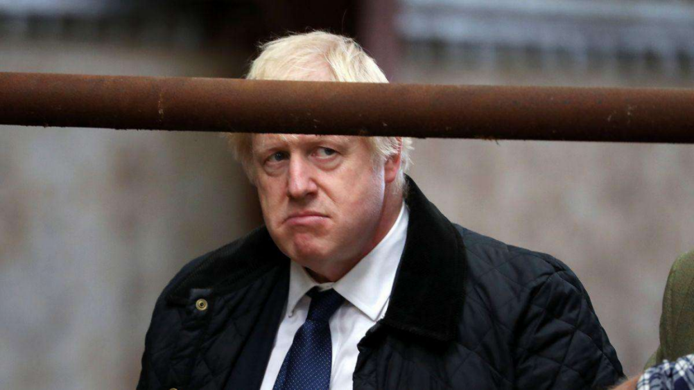 英国人要为前殖民地出头？派航母对中国耀武扬