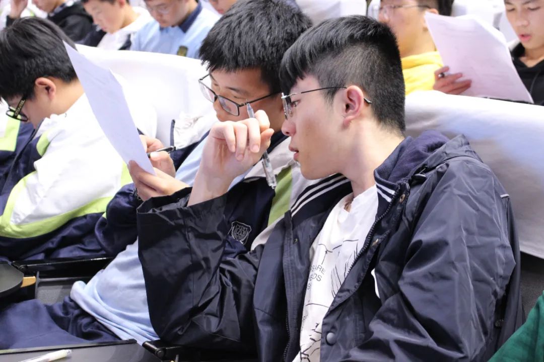 语奥走进张家港常青藤实验中学：以梦为马，不负韶华