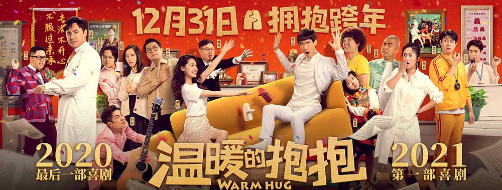 50岁钟丽缇扮嫩晒照，衣服臃肿表情僵硬，老公张伦硕瘦脱相