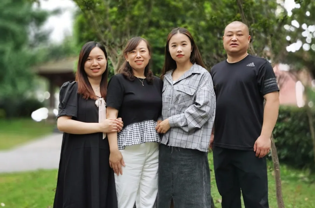 幸福，成长——万安小学青年教师共同体：共进步，同成长