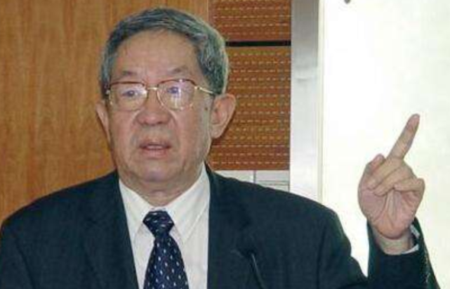 张学良独子今已90岁，为何却强烈反对文章饰演张