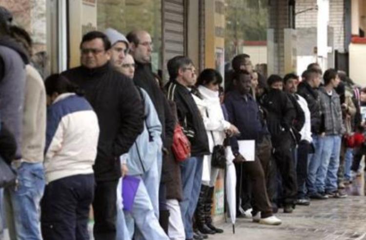 再次抛售3万亿美债，最大下家出现，这次并不是