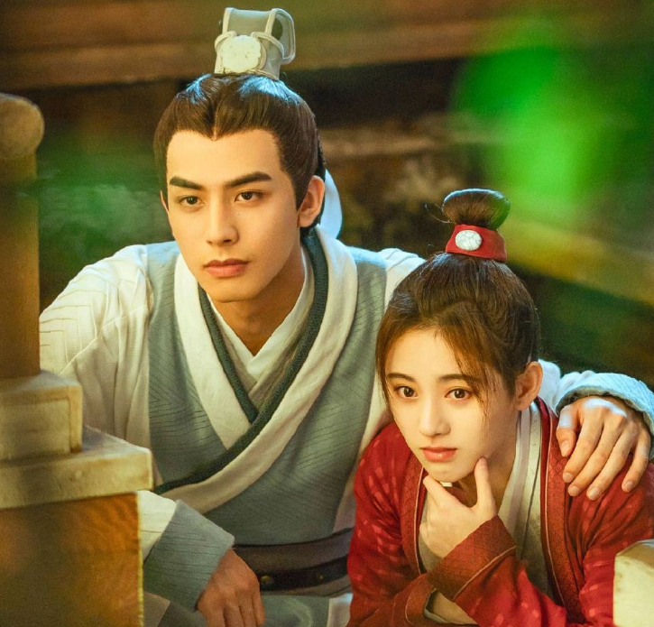 《漂亮书生》定档啦！毕雯珺王瑞昌助阵，我却被主角海报给甜到了