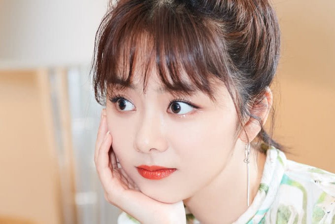 31歲的譚松韻，熒幕前單純美好，背后的故事卻讓人心疼