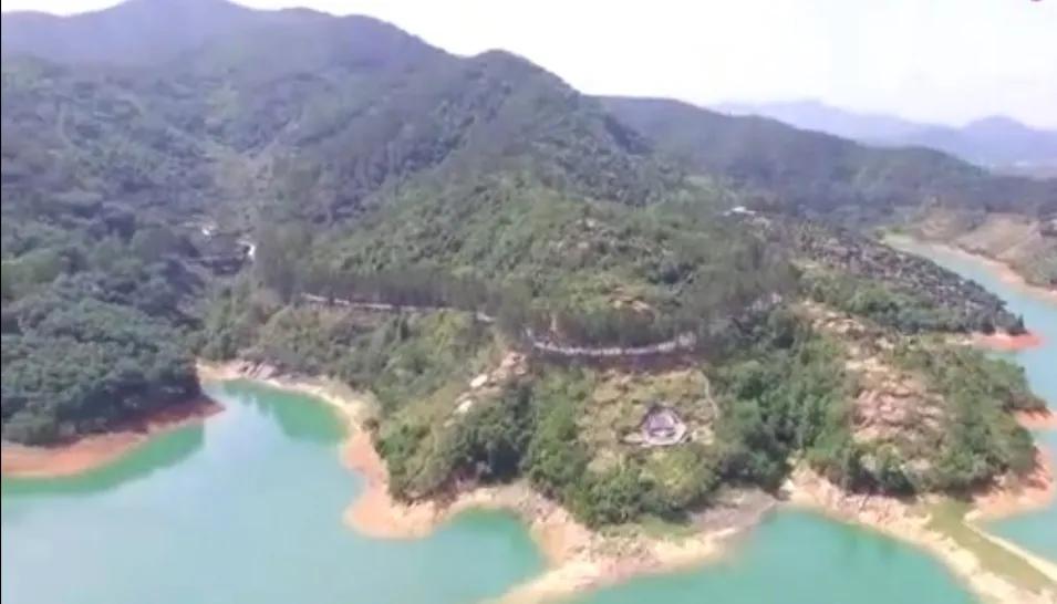 曾祥裕团队粤西行 转山转水转名地  只为途中与风水名穴相见
