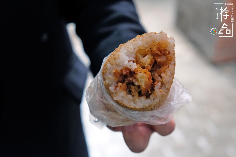 重庆人儿时的味道：软糯香甜的糯米团，麻香四溢的糍粑块