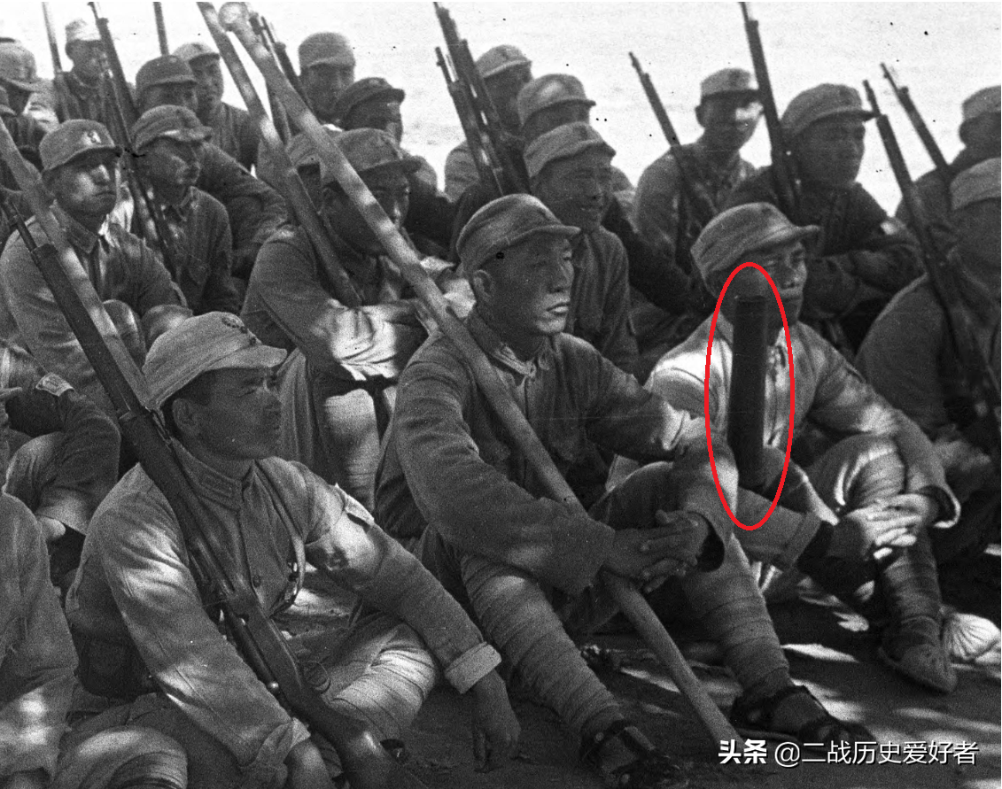 从一张八路军树下乘凉图，看看八路军主力部队武器装备有多好