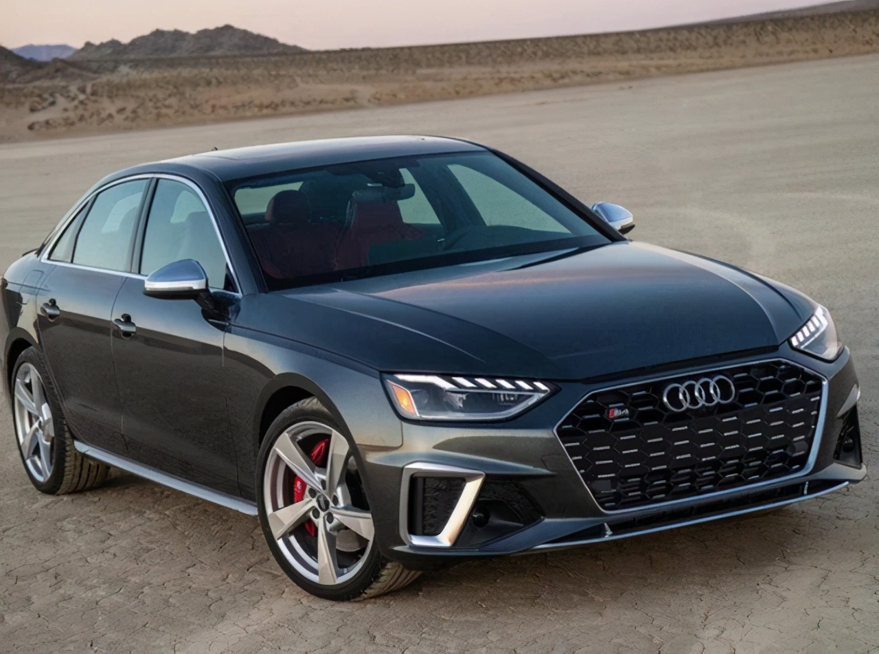 奥迪rss家族共9款性能新车上市售价4688万元起丨指臻汽车