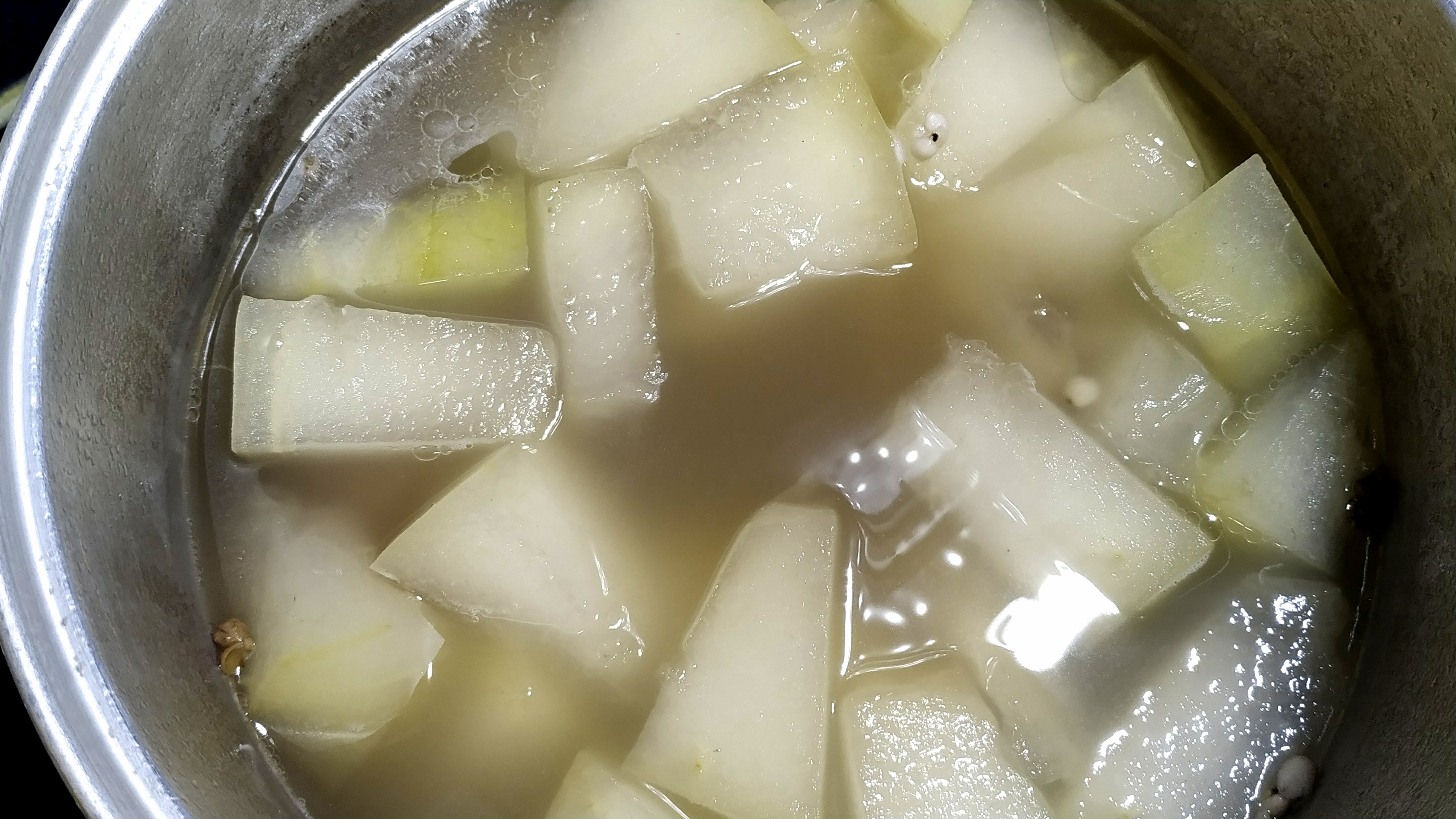 图片[5]-冬瓜赤豆薏米骨头汤 味道实在太美味了 做法简单 一看就会-起舞食谱网