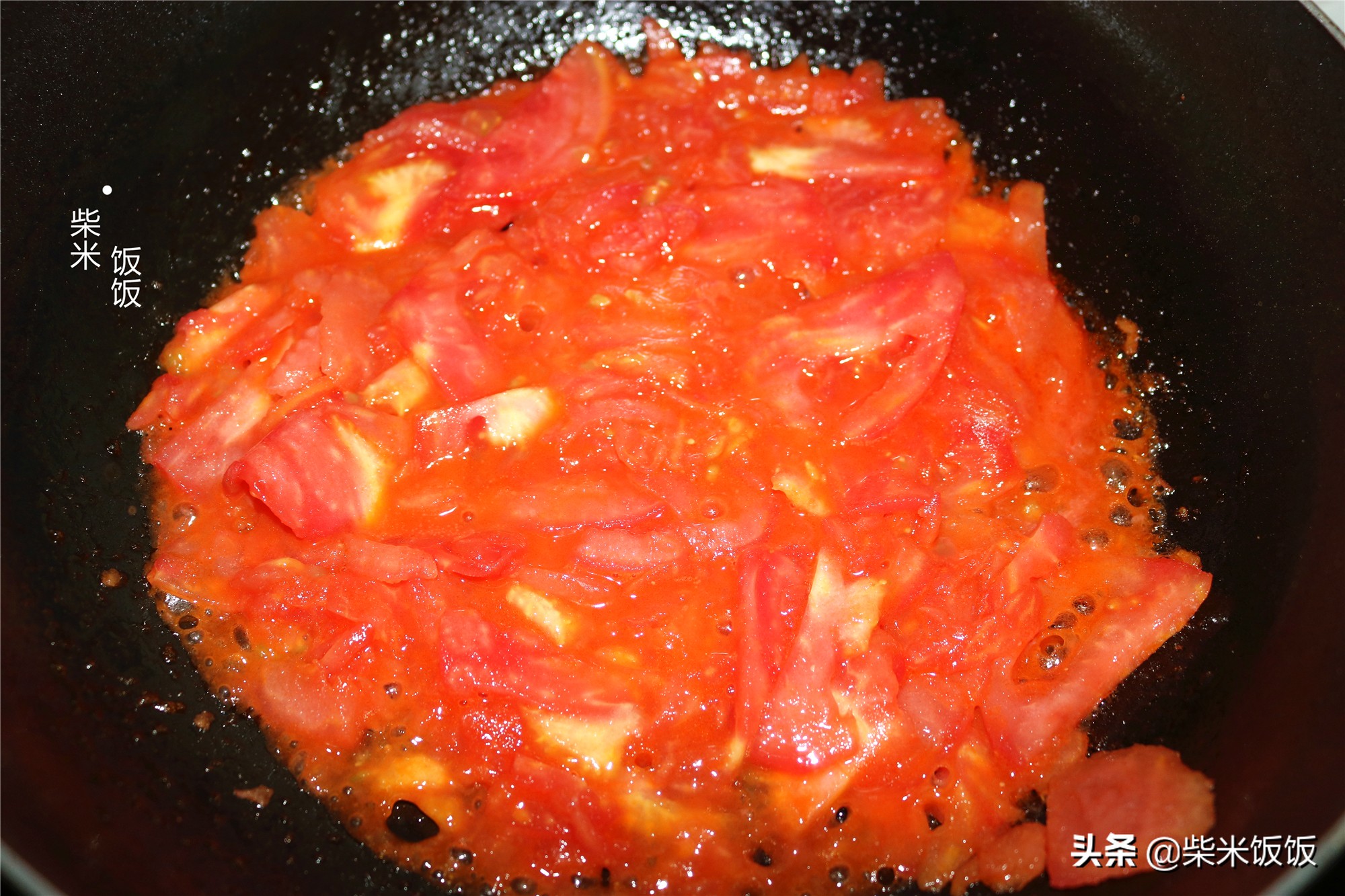 三伏天，用这些食材来煮汤，营养丰富不油腻，晚餐吃最合适