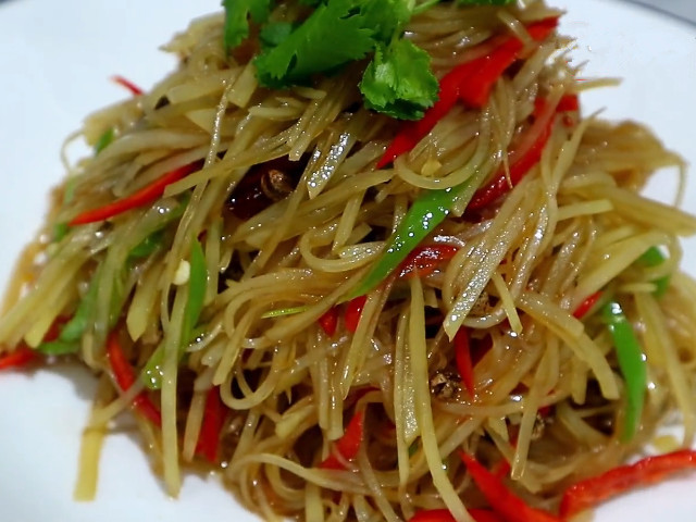 圖片[6]-教你在家做一盤熗拌土豆絲 清脆爽口又下飯 做法簡單一看就會-起舞食譜網
