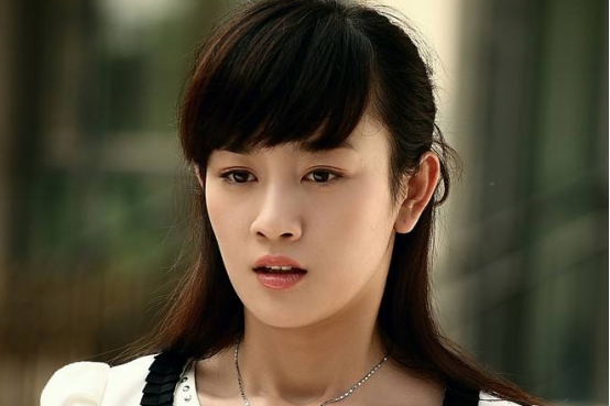 曾经貌如天仙，如今辉煌不再，落魄了的几个明