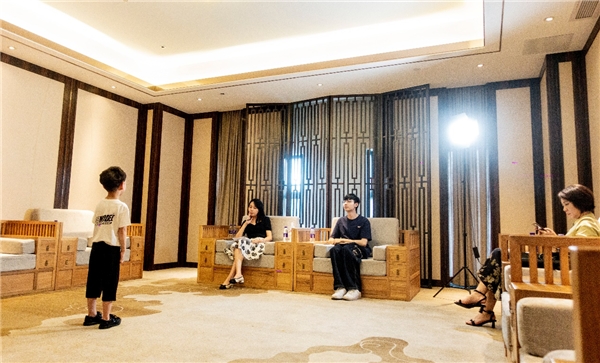 2021精英童模超级联赛在杭州拉开签到序幕