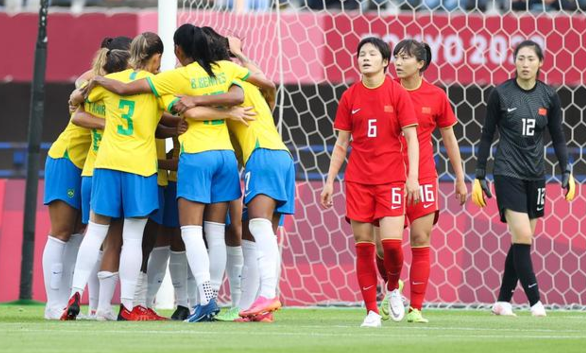 奥运会女足0：5惨败 假 教练贾秀全难辞其咎
