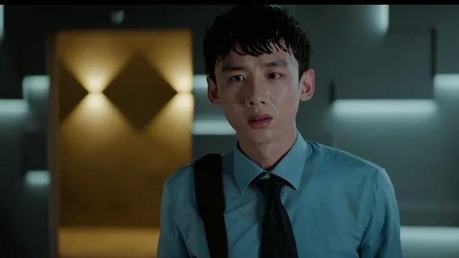 电视剧|双男主职场剧《平凡的荣耀》：赵又廷白敬亭师徒组合形象大改