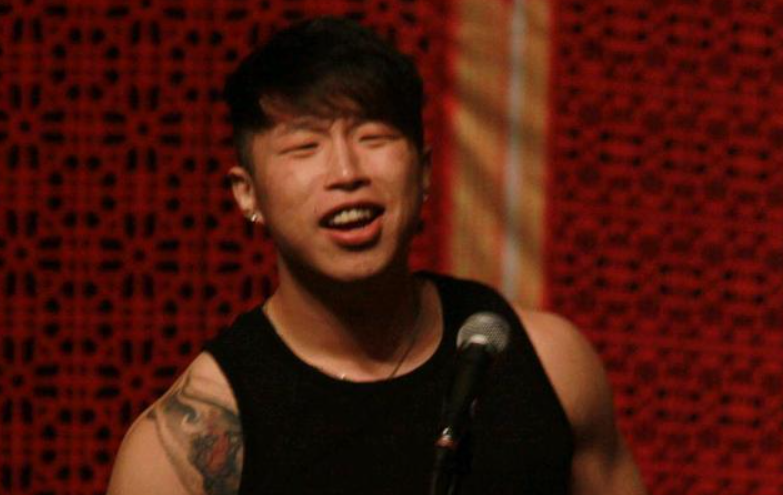 曹云金演出時打過岳云鵬？大鬧生日宴后，燒餅為何會想跟著離開？