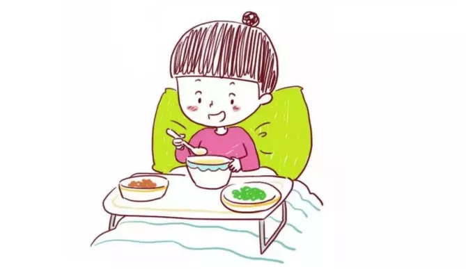 新生儿第一口是先喝水还是吃母乳？对宝宝至关重要
