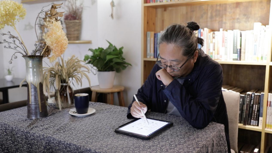 都知道森林空气好，那家里呢？打开海尔中央空调，吹出森林风