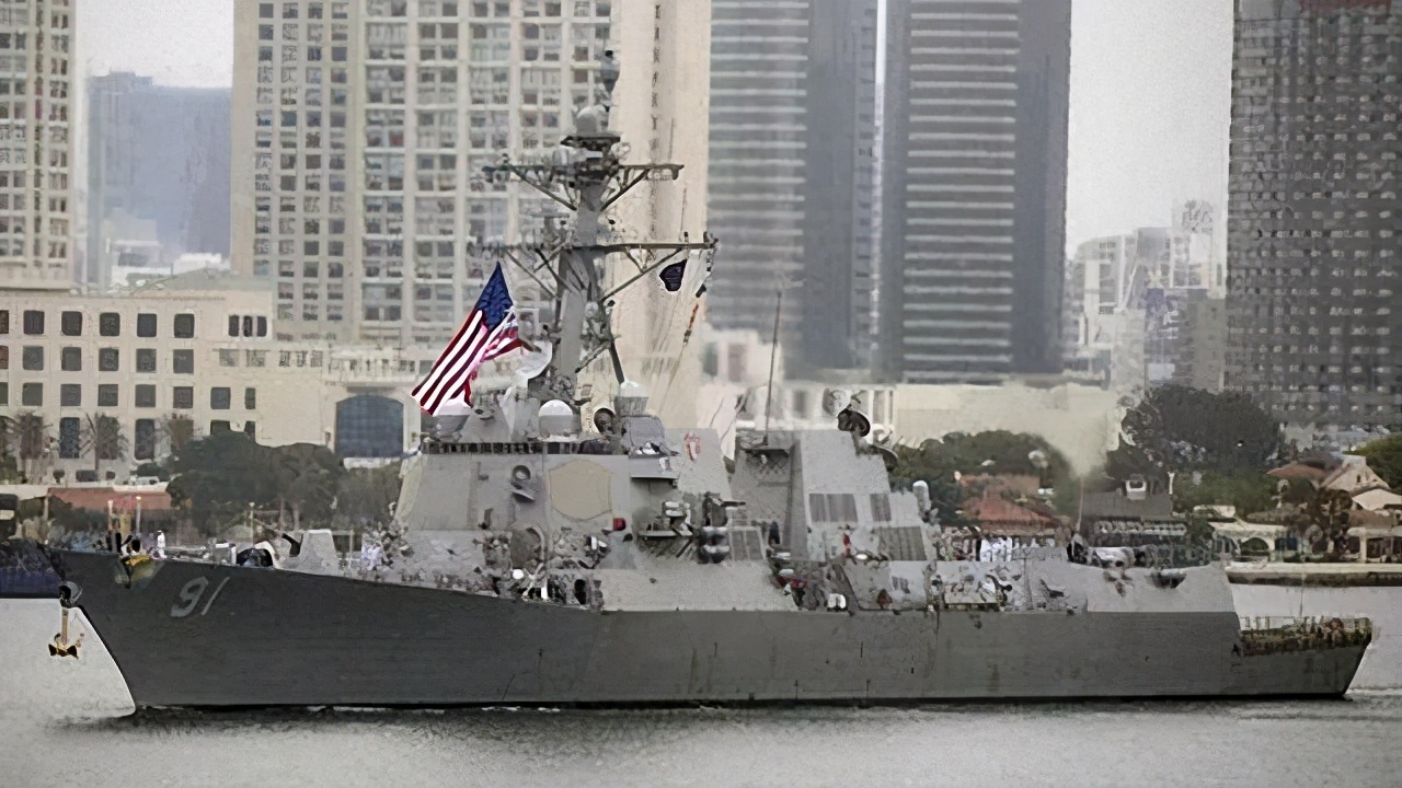 美国海军的驱逐舰在9个月内，缴获了7.2亿美元的