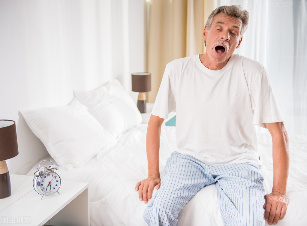 老年人總想睡覺是春困？ 如果伴隨這4個信號，請警惕腦梗風險