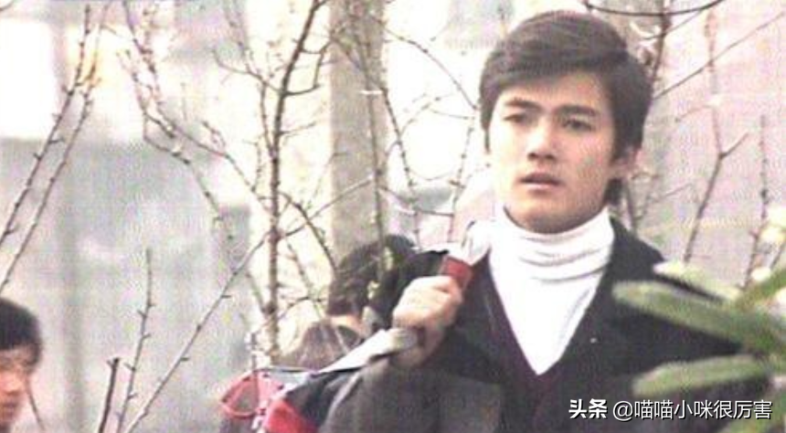 《十六岁的花季》32年，主演有人锒铛入狱，有人成豪门贵妇