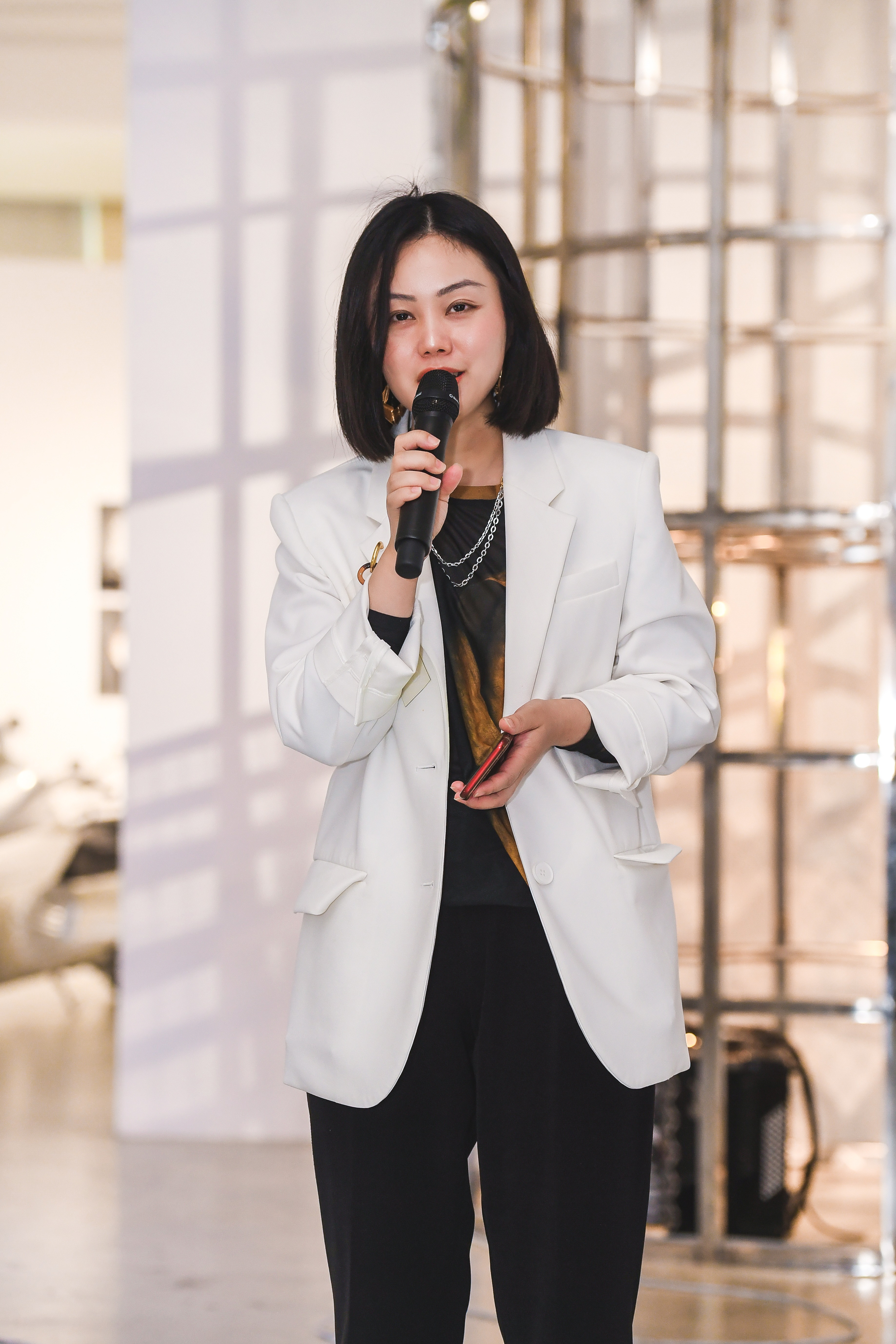 以艺术抚慰生命 原·美术馆双展同启