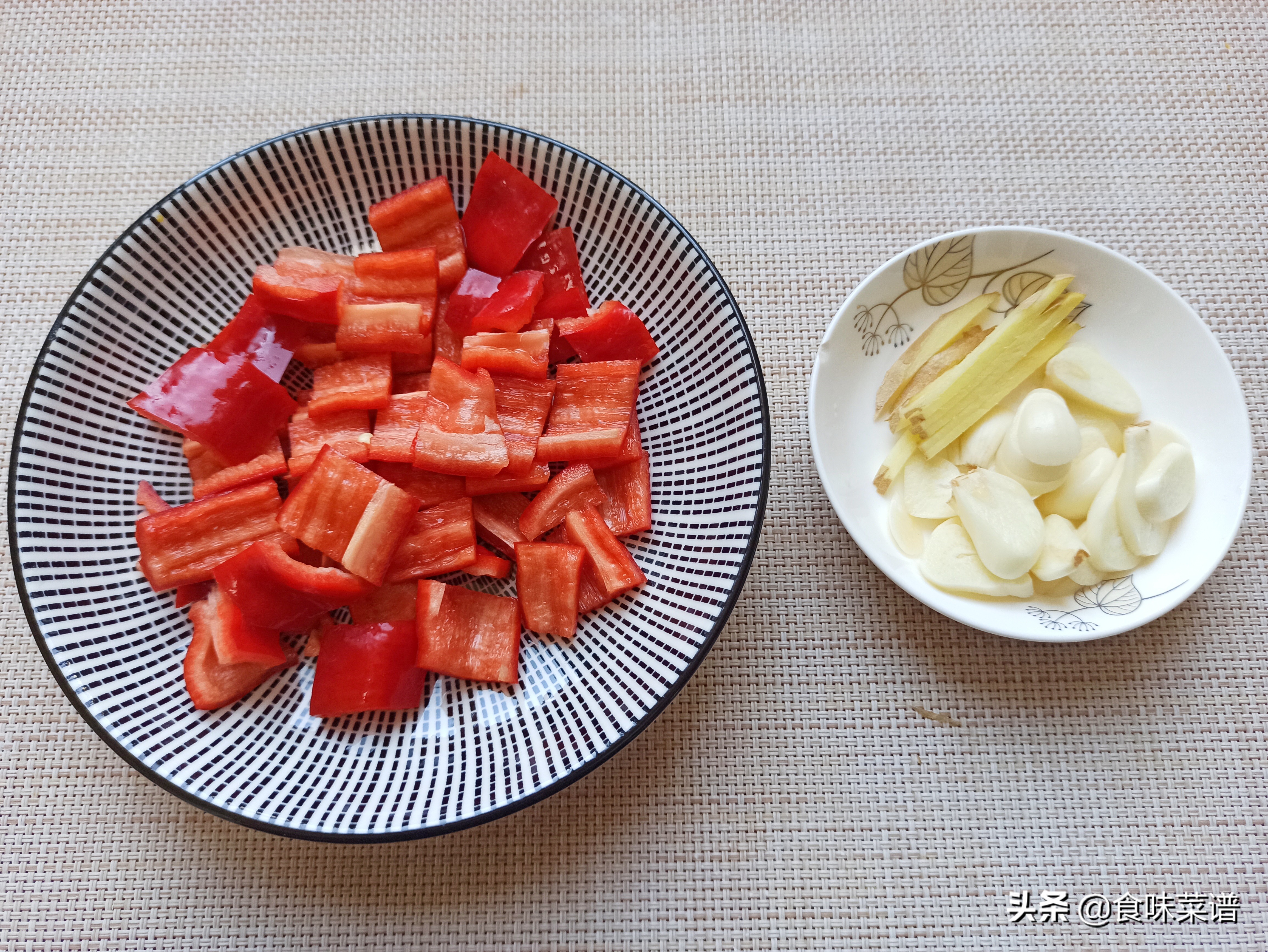鸡胸肉最好吃的6种做法，肉质不柴，鲜香入味，不用担心长胖增重