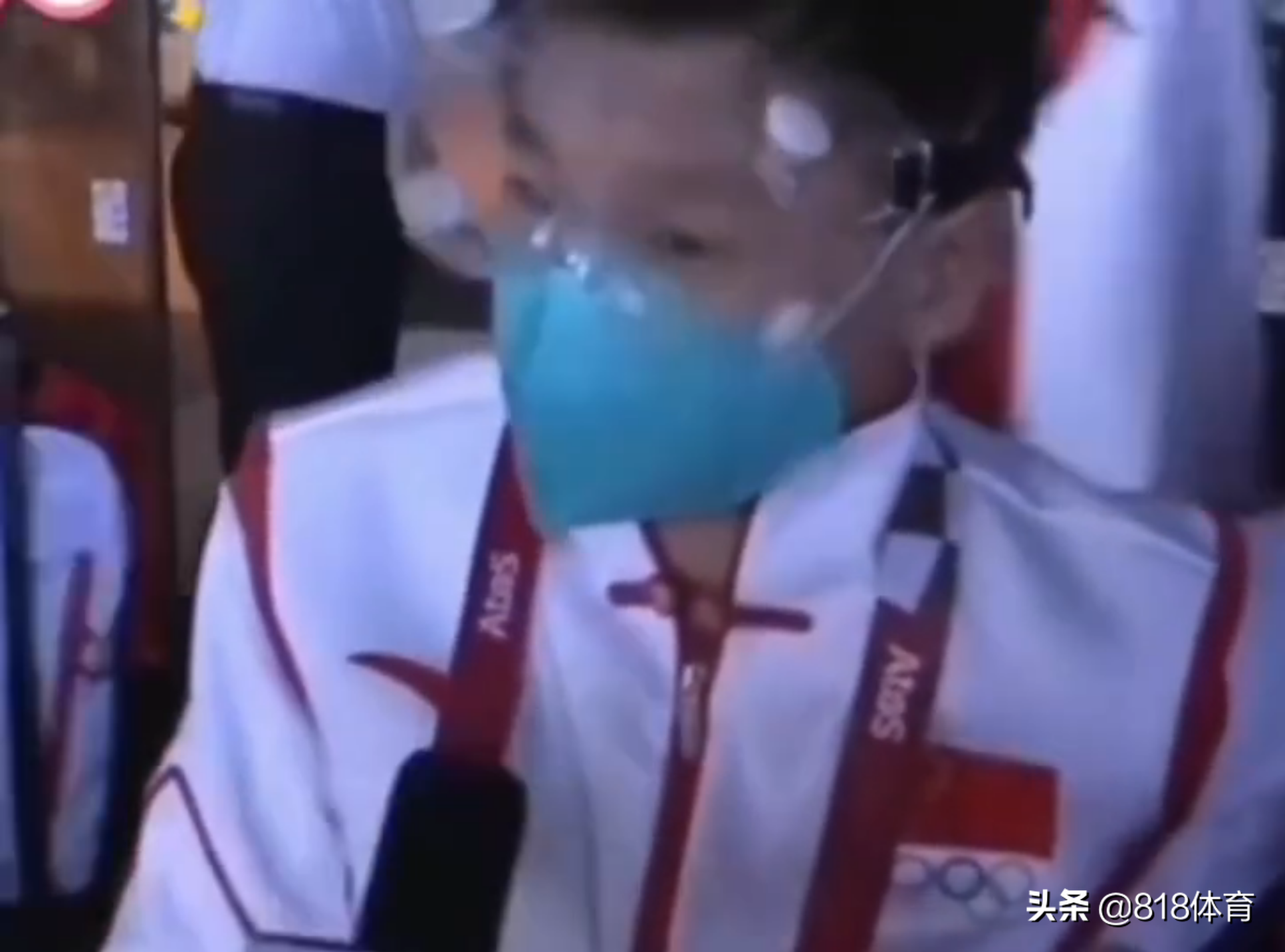 杏哥!全红婵短发被很多观众认成男孩,记者:你乐意吗?红姐微笑摇头