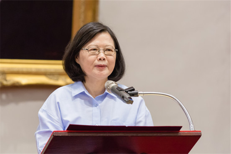 台灣的�救命錢�，蔡英文就是這麼敗光的