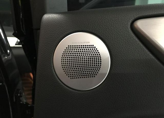 奔驰gle改bo铂傲音响,愉悦动听人的听觉体验