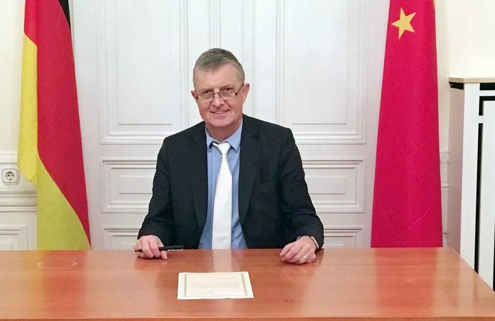 德國前政要：中國為構建宜居世界發出真摯承諾