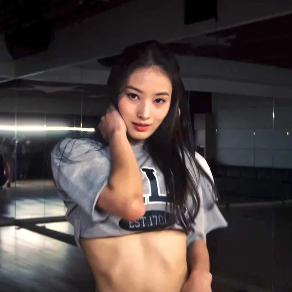 YG新女团真的顶得上10个JENNIE吗;JYP新女团有望登上TOP位?