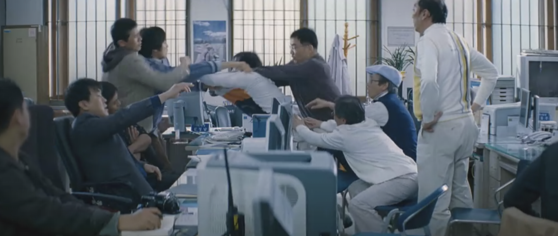 7次反转，“恋母”引发的命案，我是压着火看完