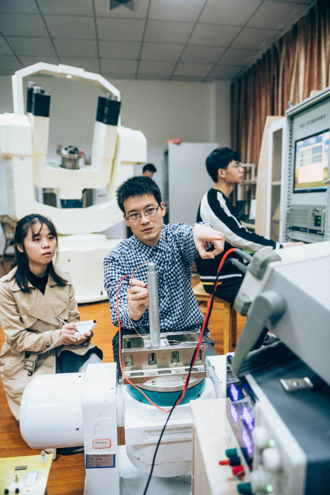 建校70周年 重邮启动“世界一流学科攀登计划”