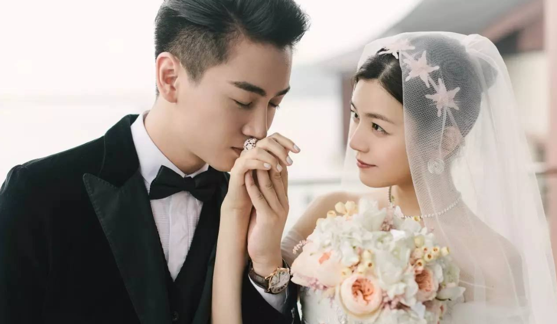 任嘉伦、陈晓和张若昀：不蹭流量的已婚妇男，究竟是谁顶流？