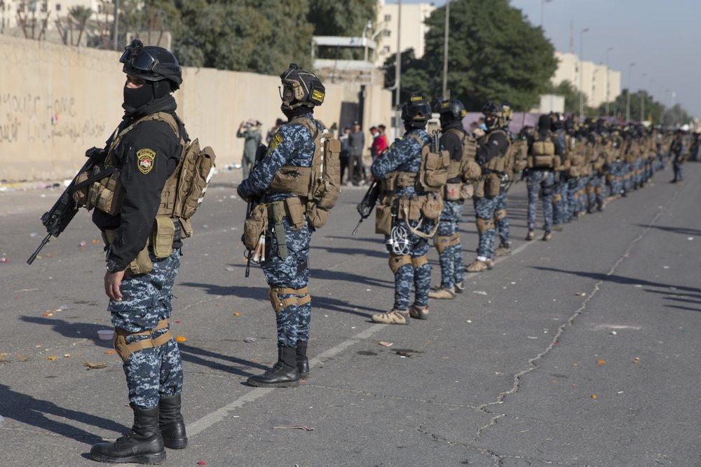 伊拉克为何再次爆发抗议活动？大量伊朗系武装出动，政府军警戒
