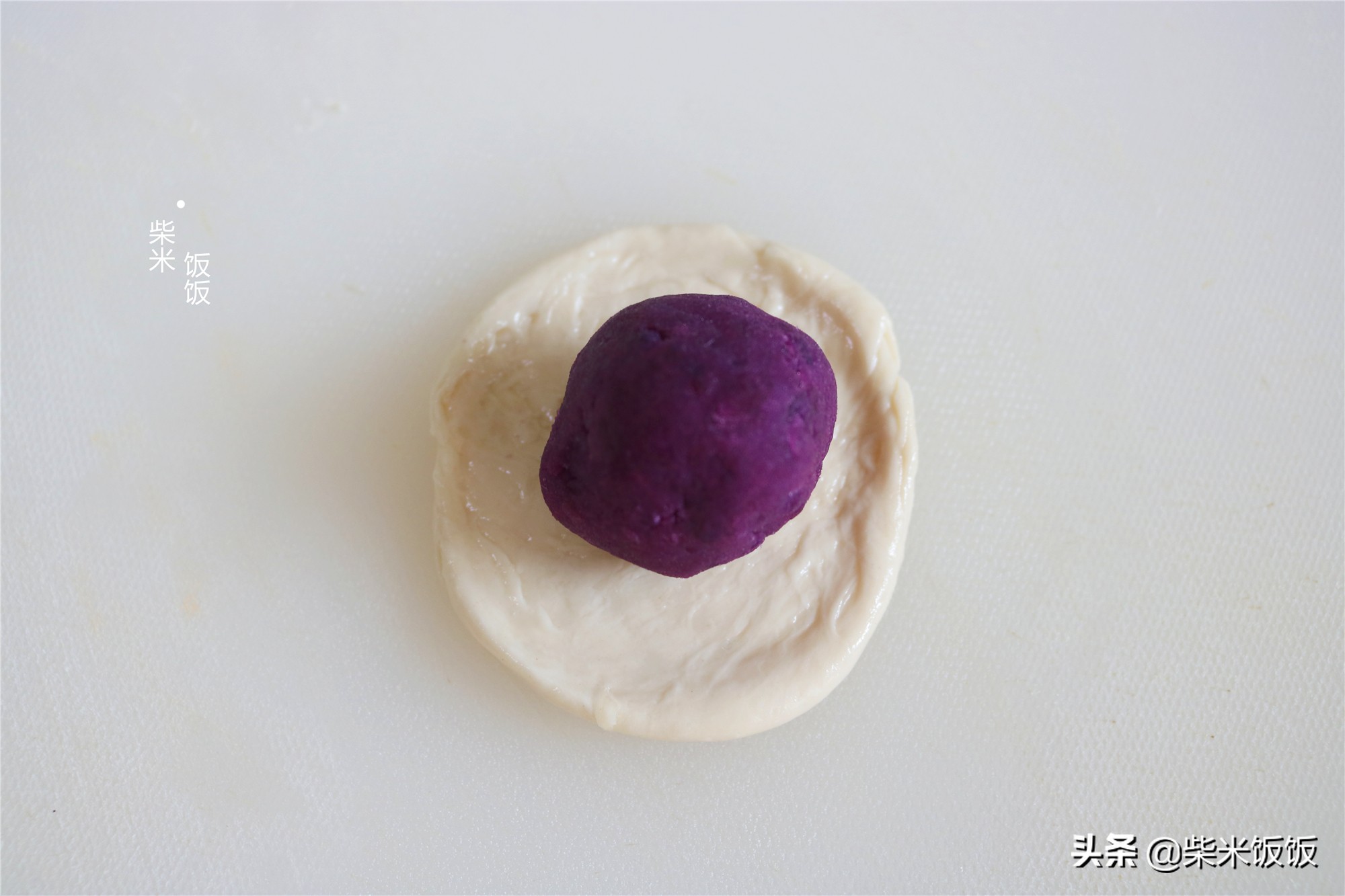 這款懶人小餅要試試，不用揉麵，做法簡單，香酥好吃孩子喜歡