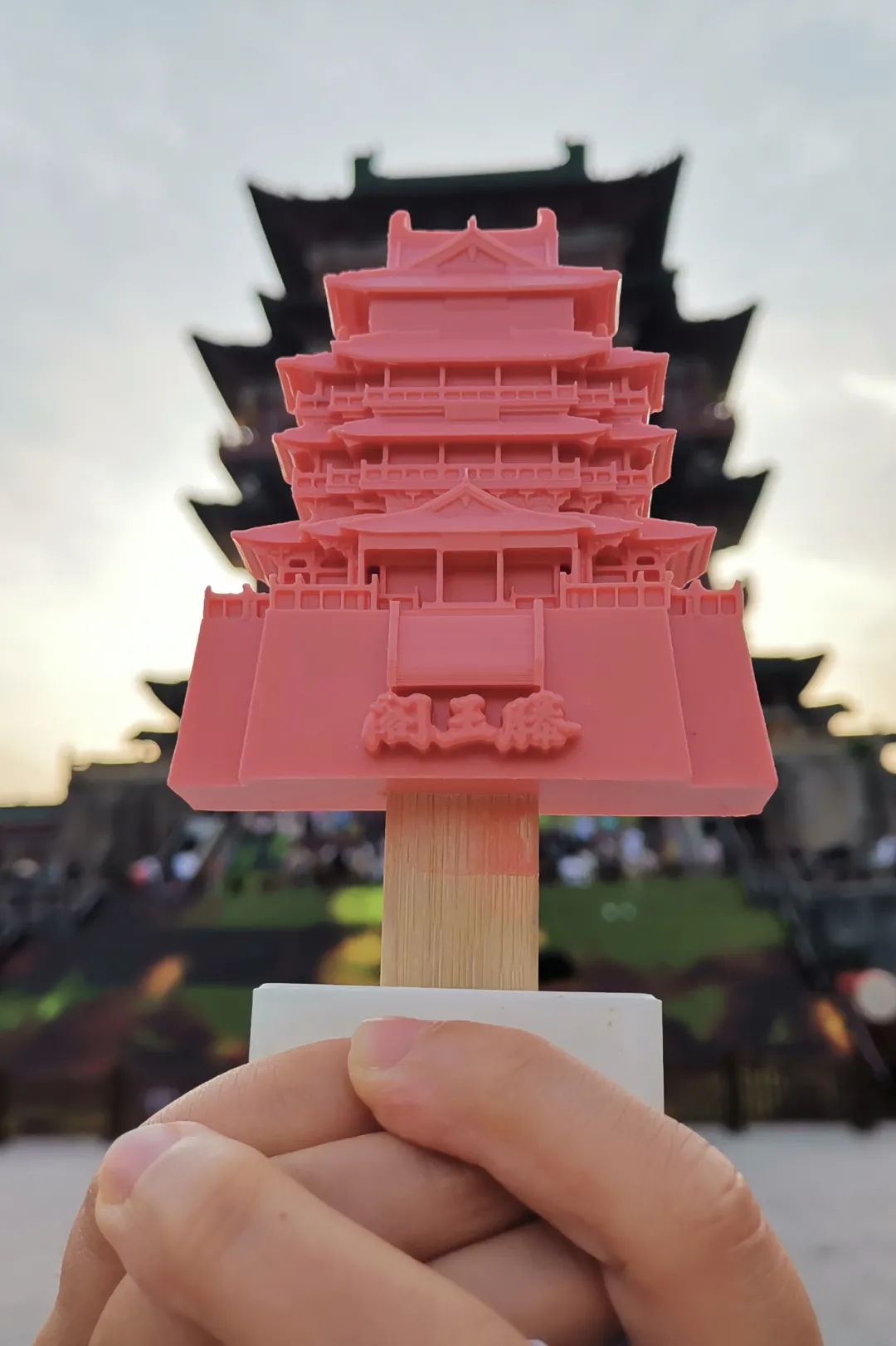 吃了一肚子文创雪糕,终于找到了最丑的