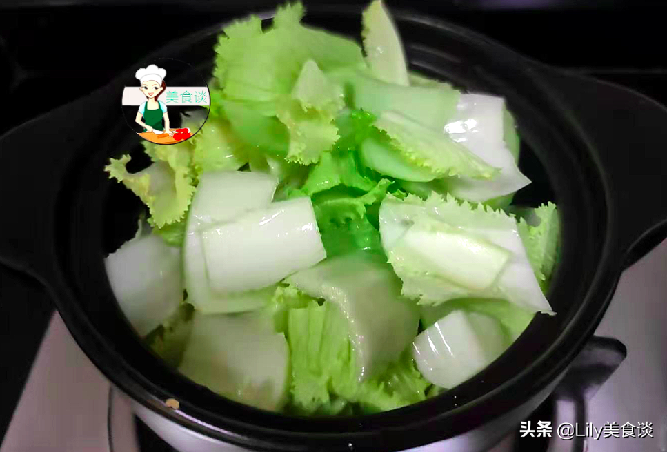 图片[9]-白菜油豆腐酿肉煲做法步骤图 新年吃出好彩头-起舞食谱网