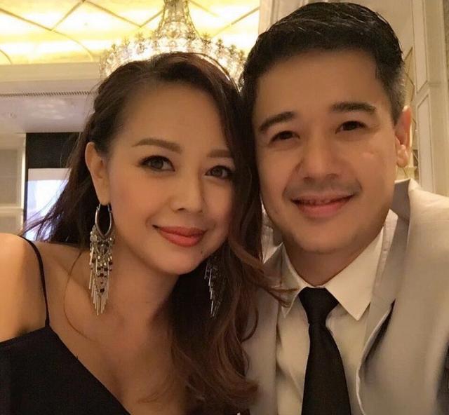 钟丽淇10岁女儿开始学走路，患罕见基因疾病，被断言活不过两岁