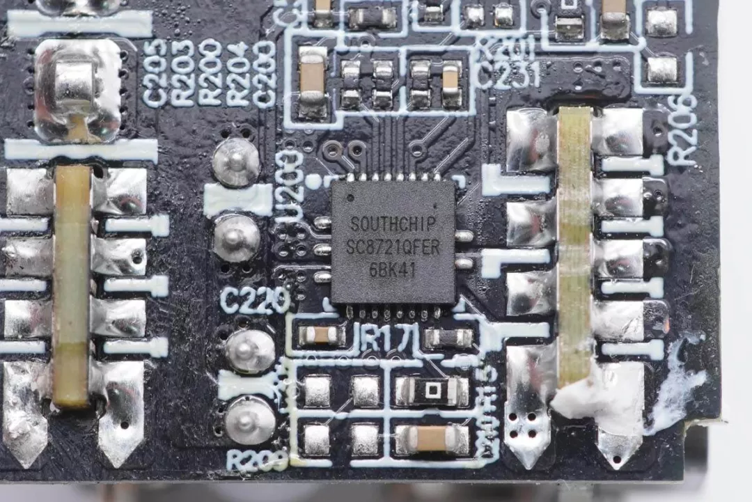 小米AD65G、AD652G、MDY-12-EQ三款氮化镓快充区别在哪?-充电头网