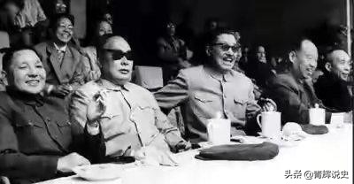 1964年国足惨败，贺龙：看不到‘三大球’翻身，死不瞑目