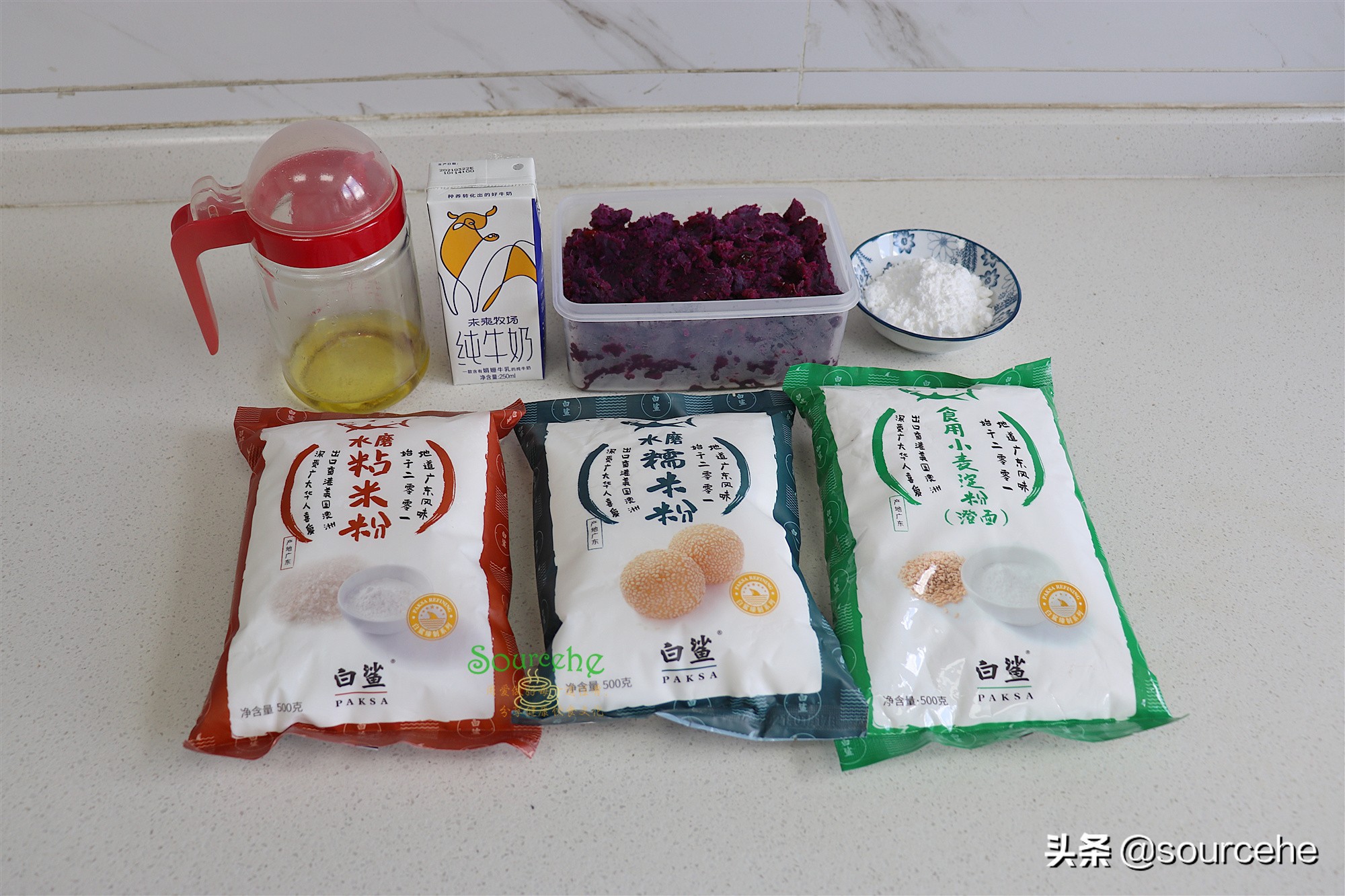 月饼不用烤箱，现做现吃，软糯香甜，少油少糖，低热量，更健康