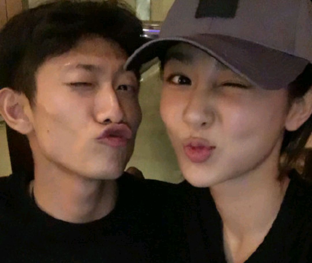 张一山生日发长文感谢粉丝，杨紫“花式”送祝