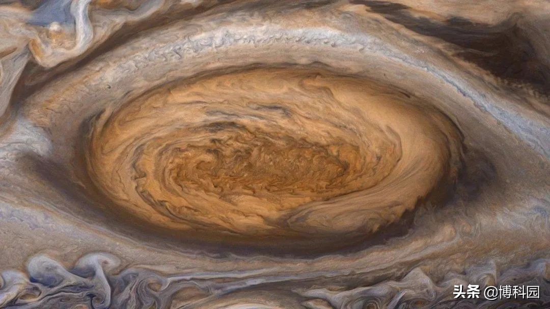 木星大红斑正在缩小，已经只有两个地球大了！